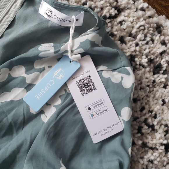 Floral tie dress - Picture 4 of 4